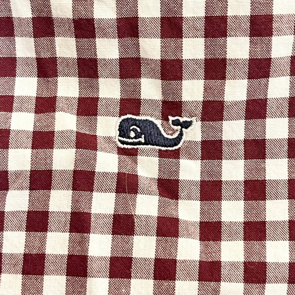 Snazzy Vineyard Vines cotton gingham button down! - Picture 3 of 8